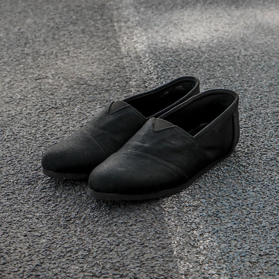 POSH FULL BLACK | JOEY FOOTWEAR | Sepatu Simpel Pria Slip On Casual Selop Santai Original Shoes