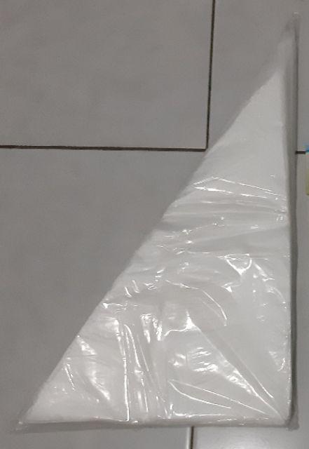 Plastik Segitiga Besar Isi 100lembar