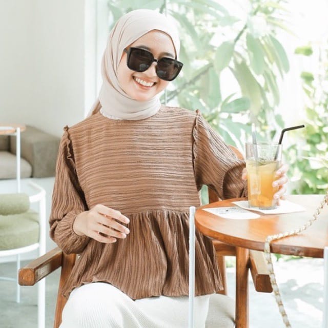 AFI - EC - Yuraa LADY CRUSH Blouse / Kinan Blouse