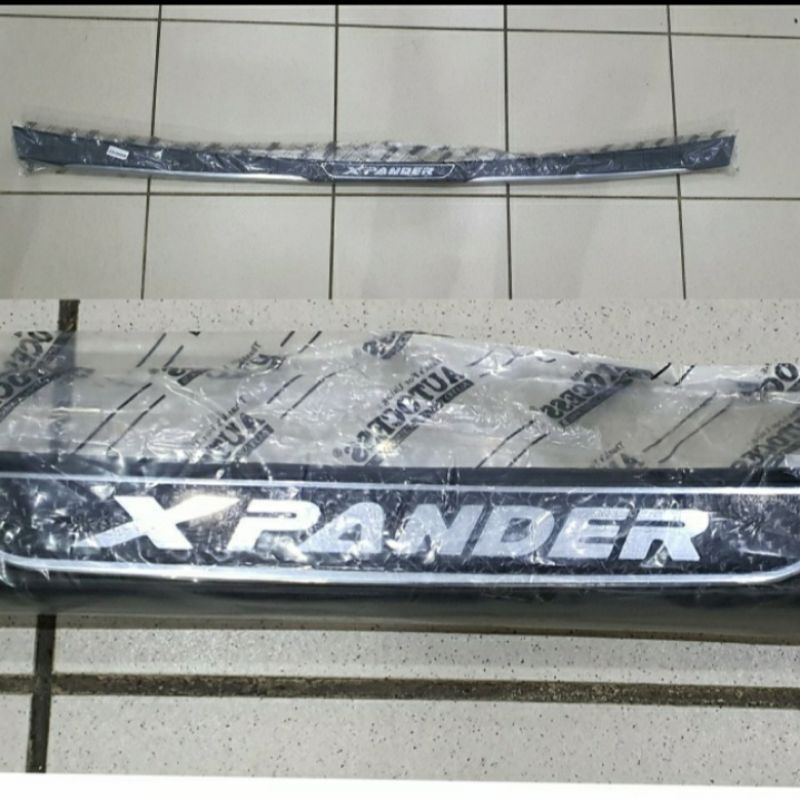 sillplate belakang Xpander