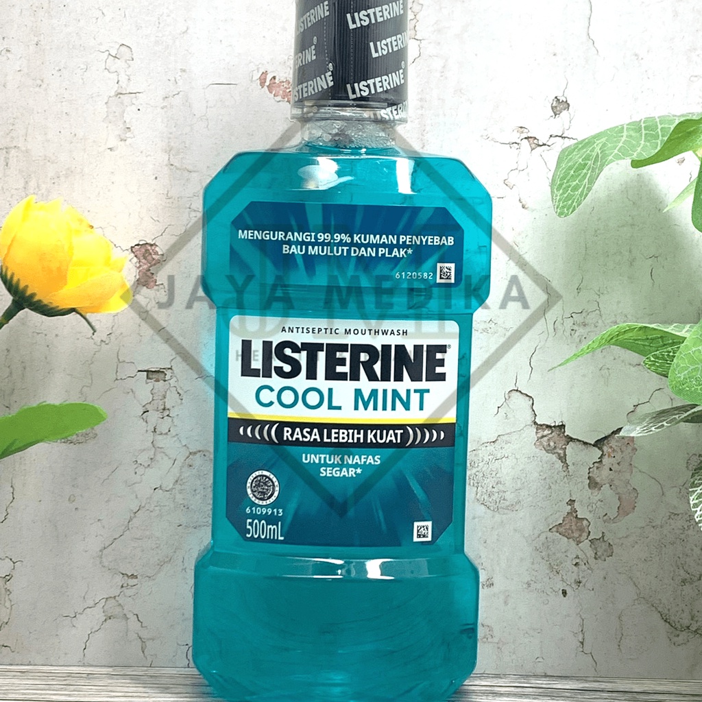 Listerine Antiseptic Mouthwash Cool Mint 500 ml