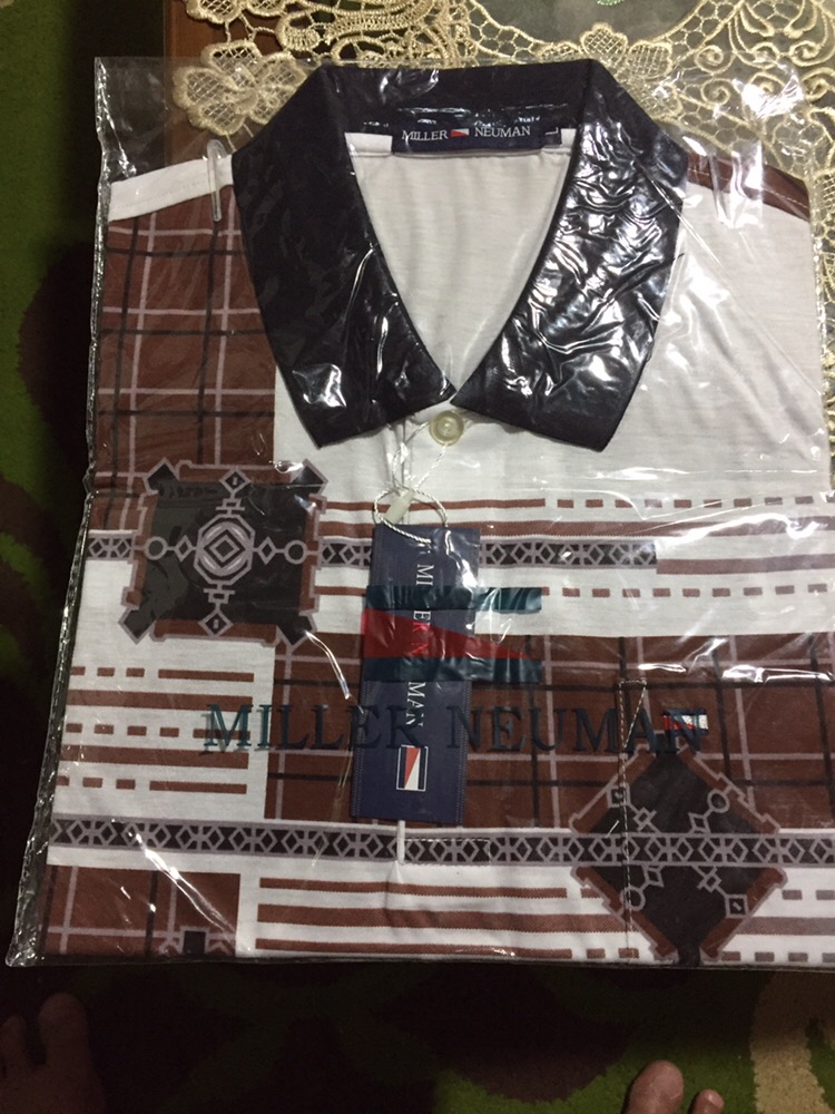 Miller Neuman Kaos Kerah Pria Bapak Dewasa Bahan Katun Berkantong Mn-101