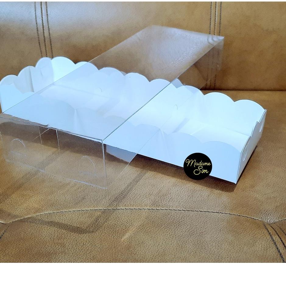 

Baru - BOX MIKA PUTIH - DUS KUE - KOTAK - KARDUS 30 x 10 x 4,5 CM ISI 10 PCS