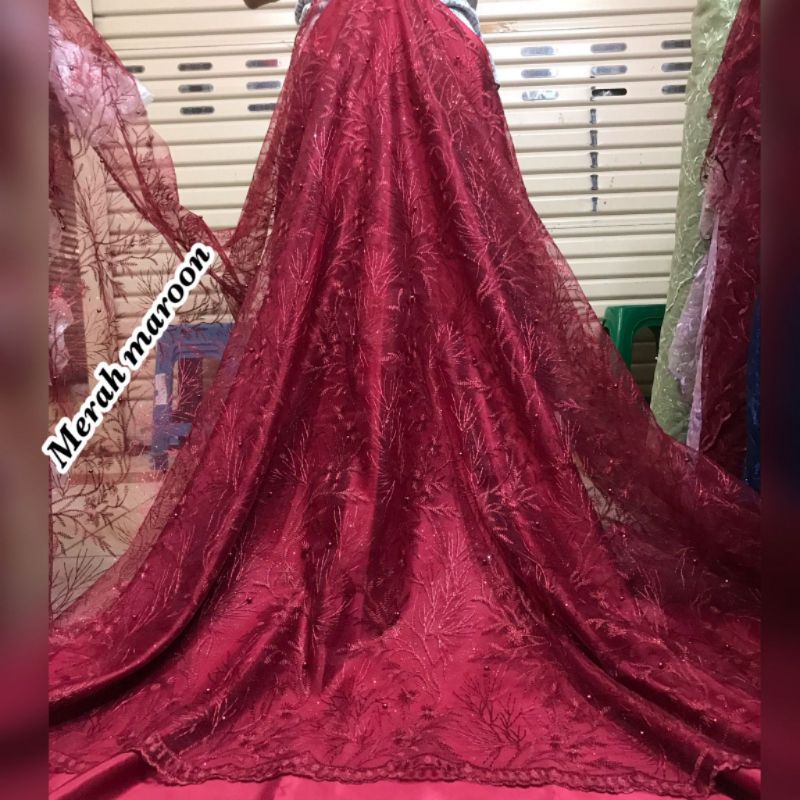 Promo..kain bahan tile akar mutiara/kain bahan brukat kebaya motif