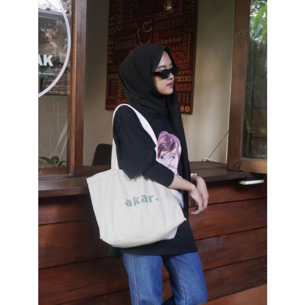 Totebag Wanita Kanvas Aesthetic Tas Tote Bag Sekolah Kuliah Korea Terbaru