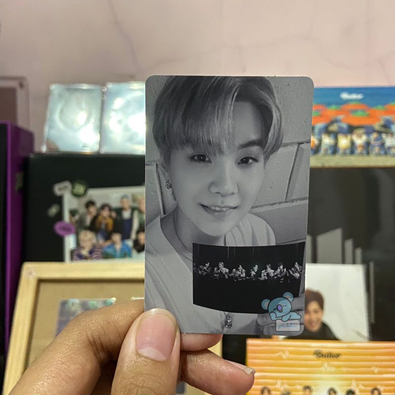 

WTT Official Photocard Suga Album Proof