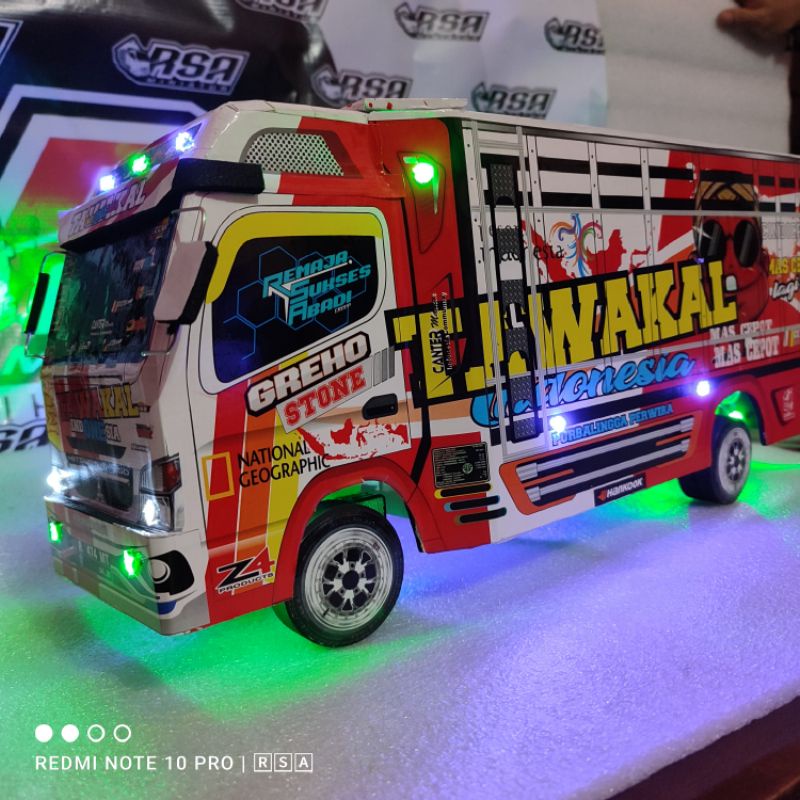 Miniatur Truk Oleng Tawakal Indonesia full lampu