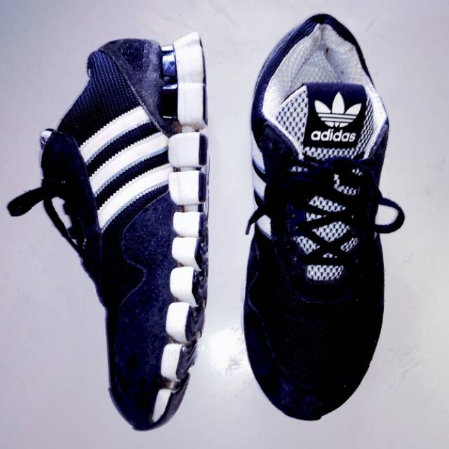 adidas torsion harga
