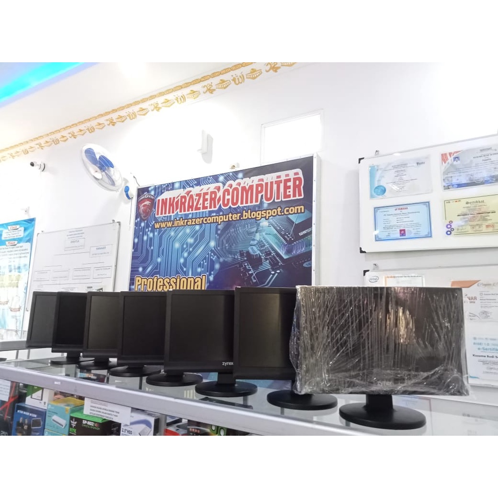 LCD Monitor 16inch wide Zyrex, Acer, Hp, dll