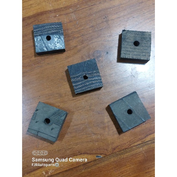 (Dapat 15 Pcs) Karet Ganjalan Kotak Tipis