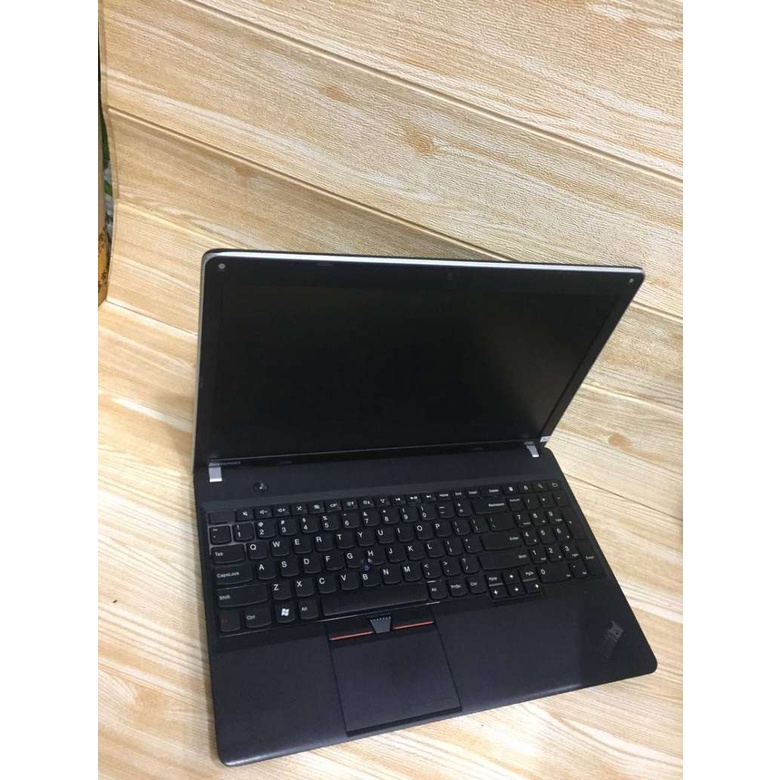 lenovo thinkpad i3 4gb 320gb HDD Second Bekas