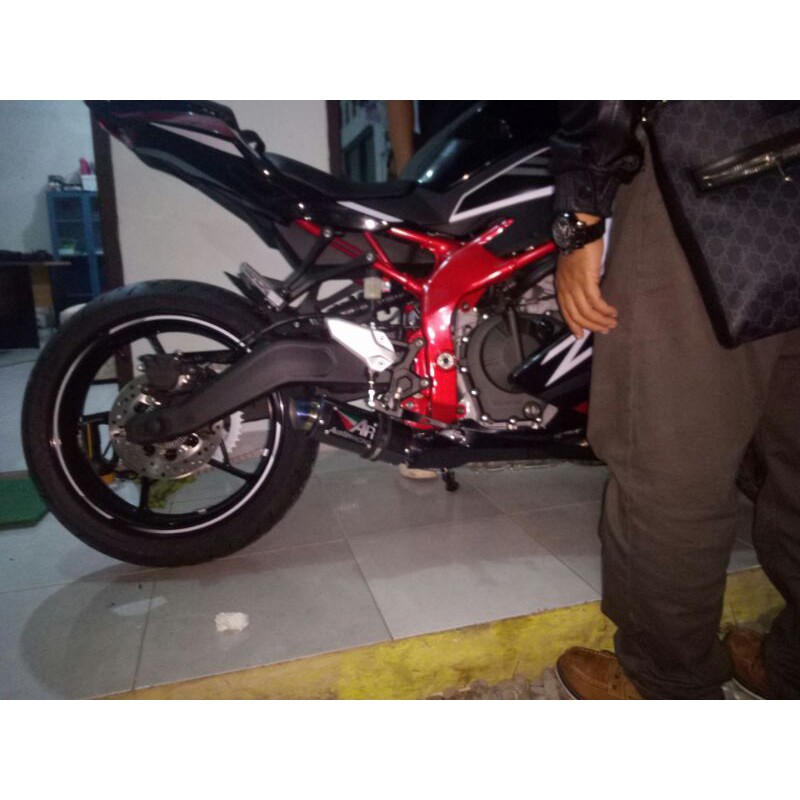 knalpot racing ZX25R knalpot Kawasaki zx25r underbelly