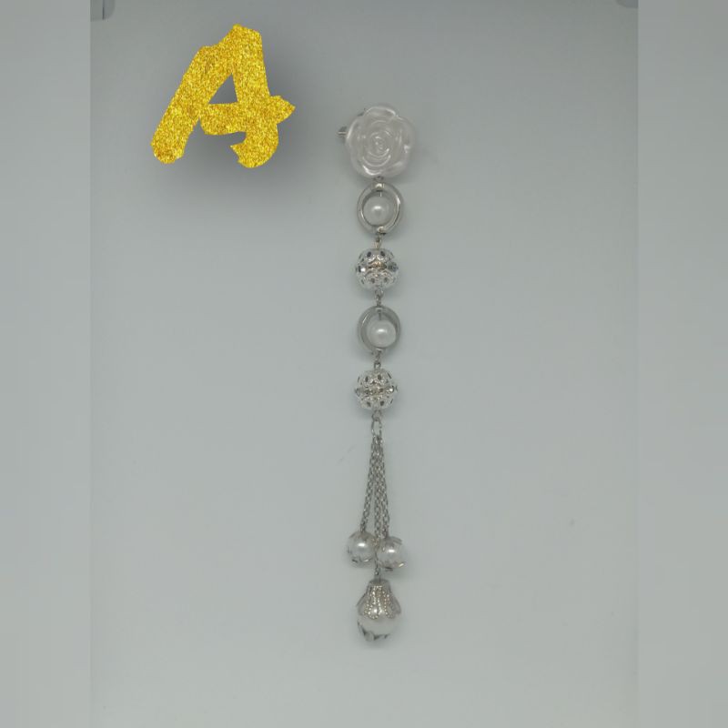 Bros Dagu Panjang Mawar Putih Mutiara Sintetis Bunga Plastik