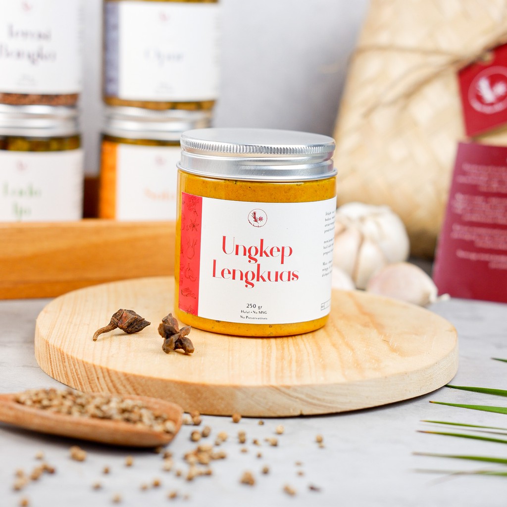

Bumbu Ungkep Lengkuas 250gr MEMBUBUI