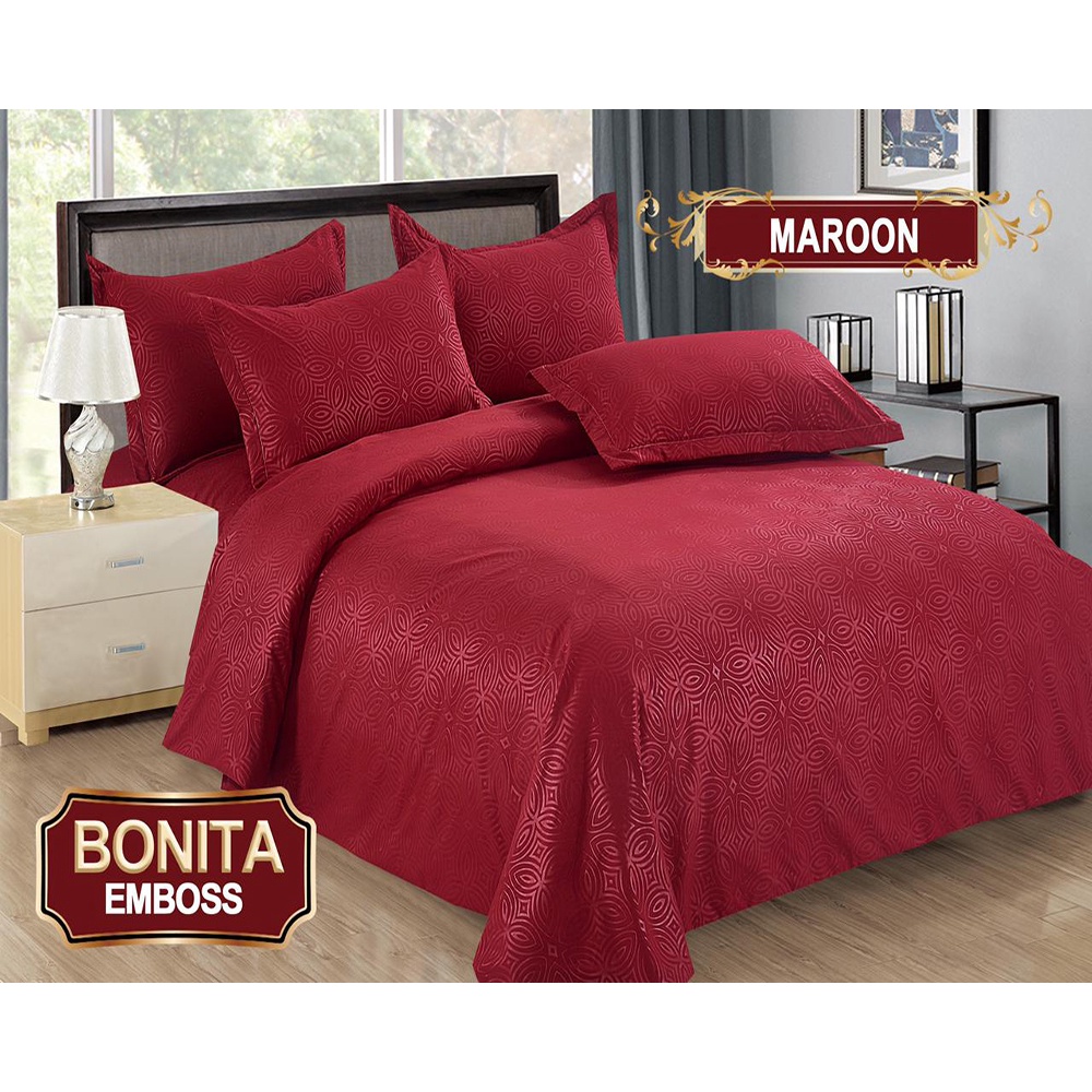 Bedcover Bonita Polos Emboss King 180x200 cm Warna Maroon