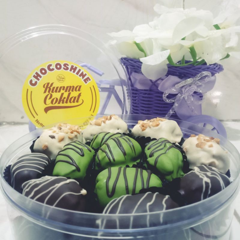 

kurma coklat