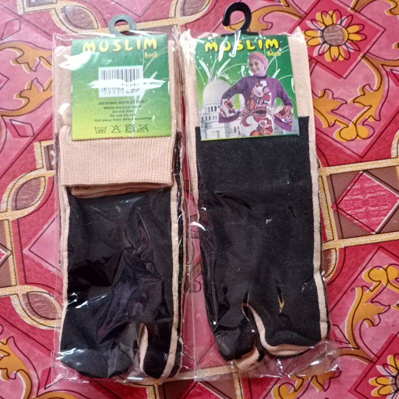 Kaos Kaki Jempol-Muslim Sock