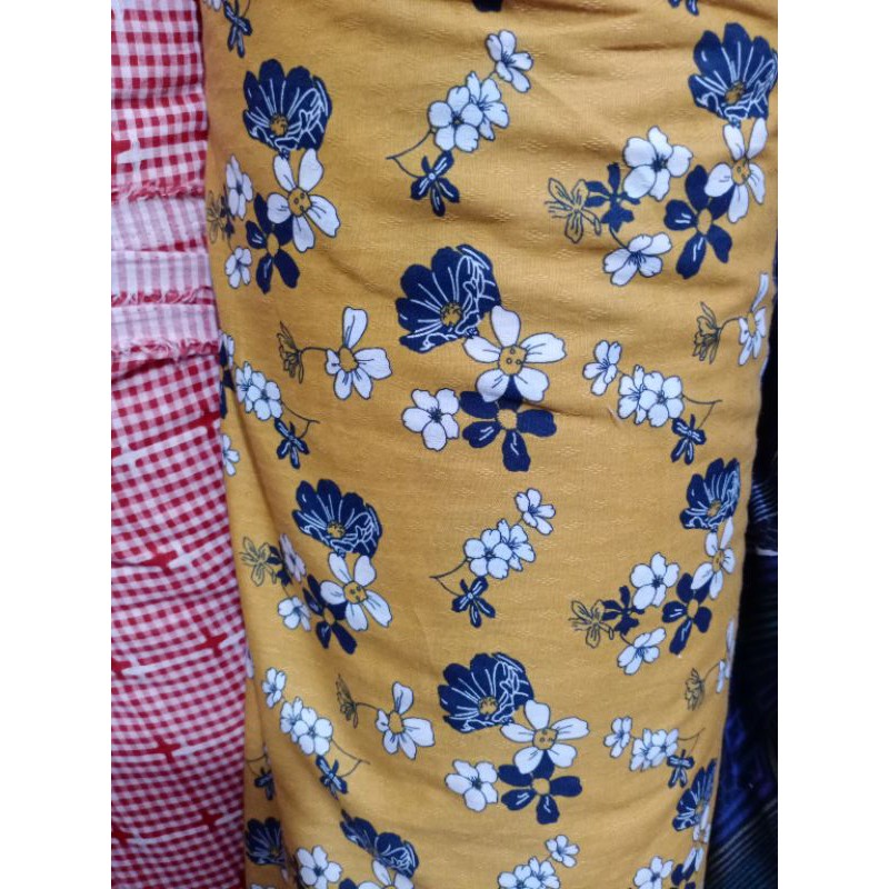 katun motif bunga kecil warna dasar kuning