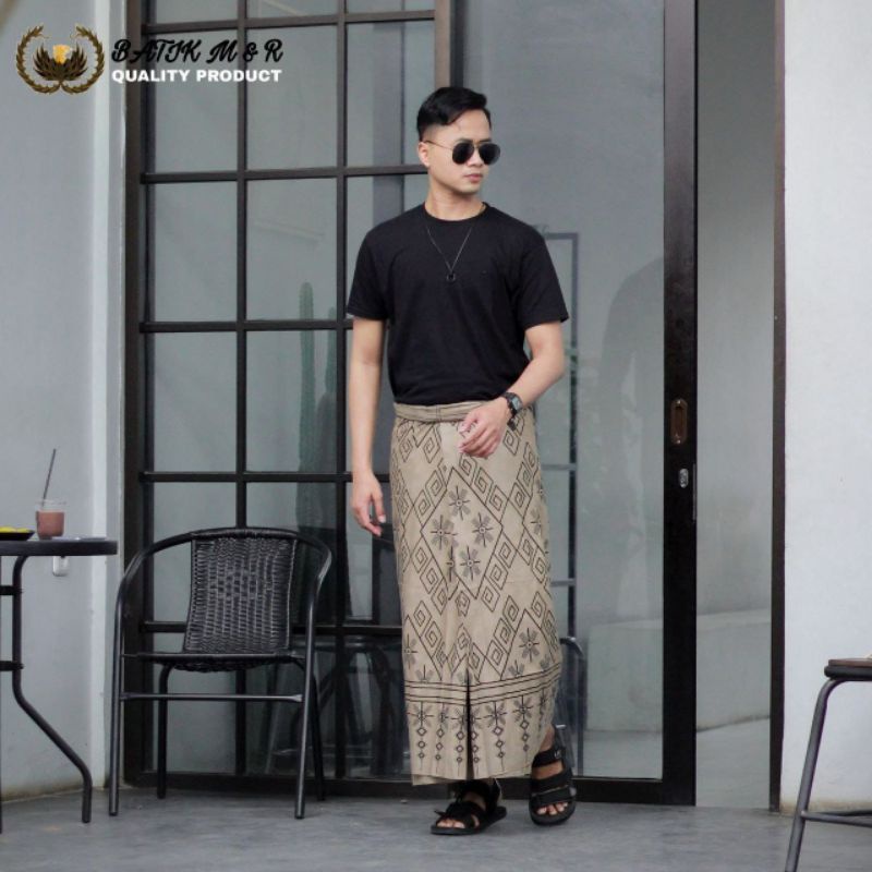 Sarung Batik Pria Terbaru Sarung Pria Dewasa Motif Sarwon Sarang Tawon