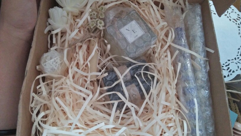 Hampers Reed Diffuser Dan Flower Tea Kado Parcel Ulang Tahun Imlek Souvenir