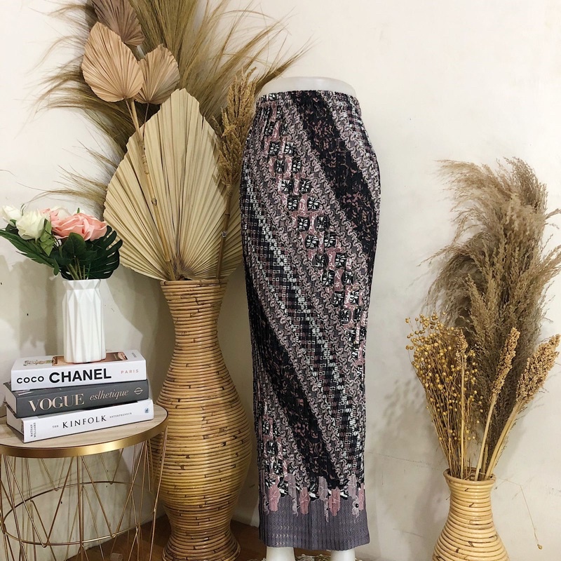 ROK BATIK PLISKET-Hana Rose Gold