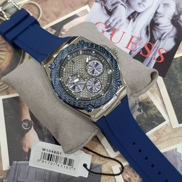 JAM TANGAN PRIA GUESS RUBBER STRAP CHORONO ORI BM