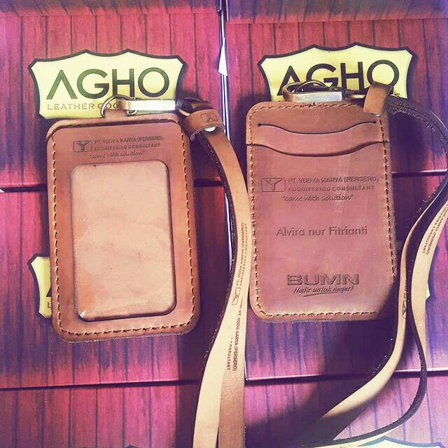 

Id card holder / name tag leather