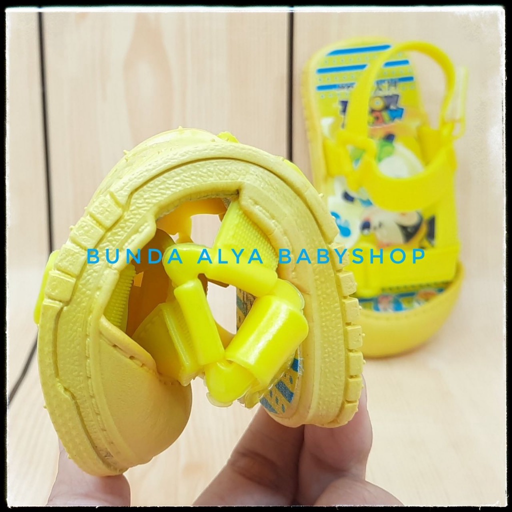 Sendal Anak Laki Laki Umur 9 Bulan 1 2 3 4 5 Tahun KUNING Anti Licin Motif Kartun Alas Karet Sepatu Sandal Anak Cowok Elastis Lucu Nyaman DIpakai