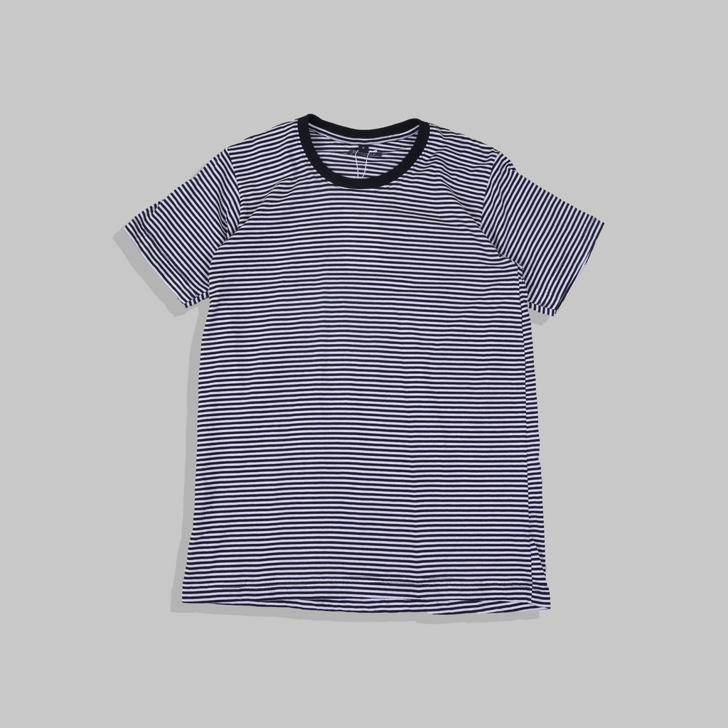 Kaos Pria Stripe Hitam Putih Basout