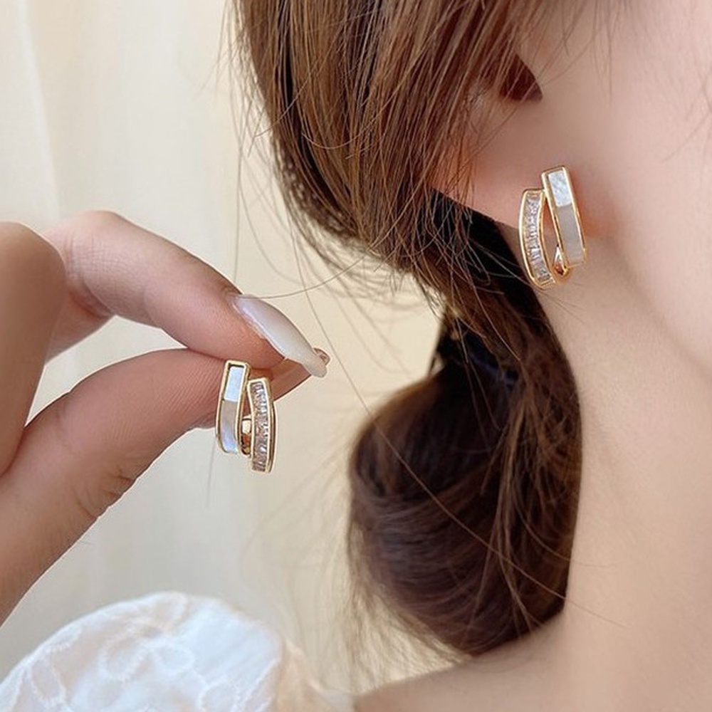 Anting Tusuk Wanita Model Korea Simple Lapis Ganda Untuk Musim Panas