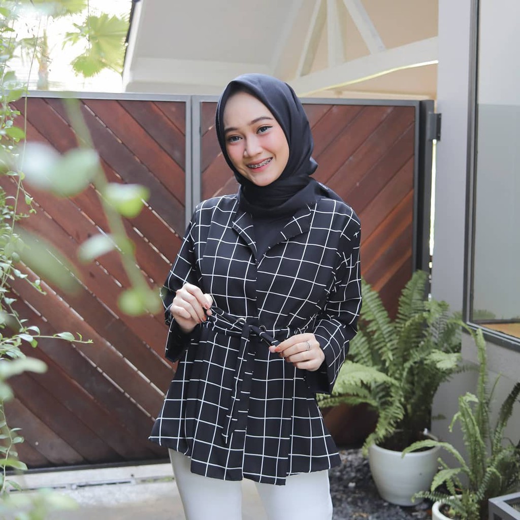 Azaria Blouse Atasan Wanita