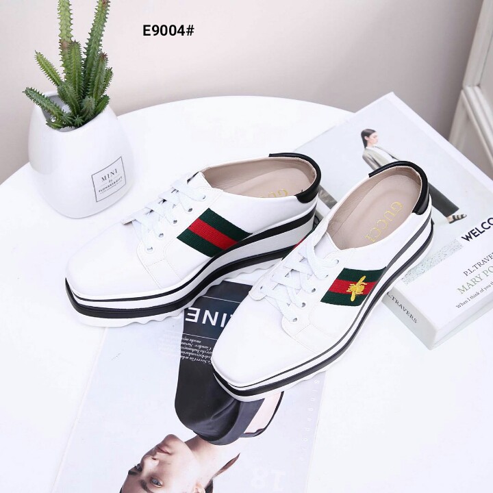 SEPATU BATAM-SEPATU IMPORT- Gucci Ace Bee Women's Sneakers Shoes  E9004