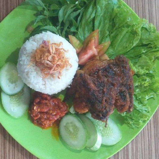 

paket Nasi ayam Bakar Dada/Paha