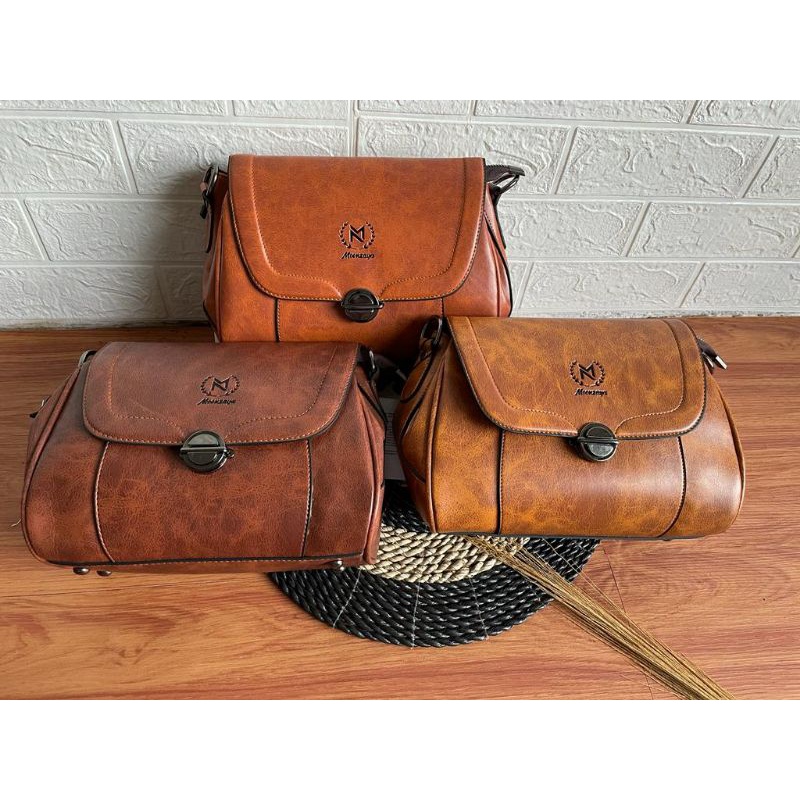 TAS PERTIWI MOONZAYA TAS SELEMPANG ORI MOONZAYA