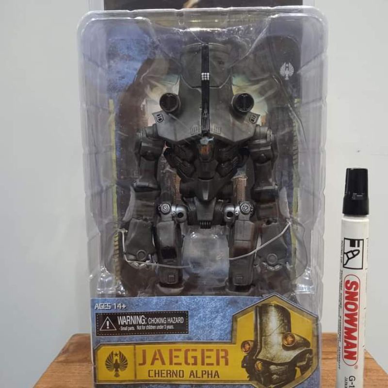 action figure necapacific rim neca
jaeger cherno alpha