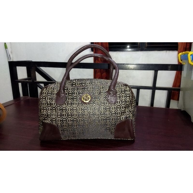 Tas Coklat Brand Nicole Arbenni