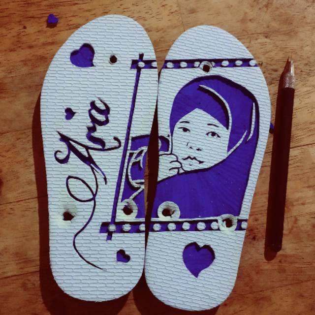 Sandal jepit ukir SwallowArt