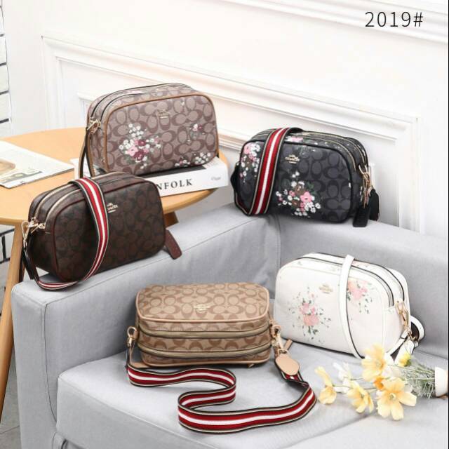 COACH CROSSBODY BAG 2019