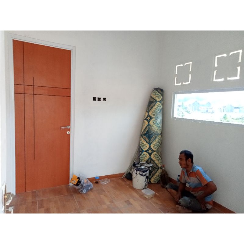 kusen pintu kamar