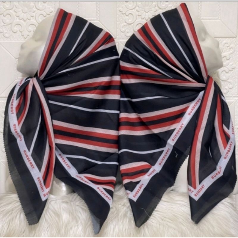 DEENAY KW HIJAB VOAL  MOTIF BURBERRY TERBARU