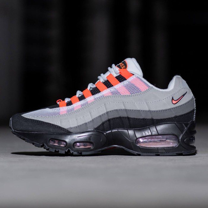 NIKE AIR MAX 95 OG SOLAR RED ORIGINAL SEPATU PRIA SPORTY CASUAL - 40