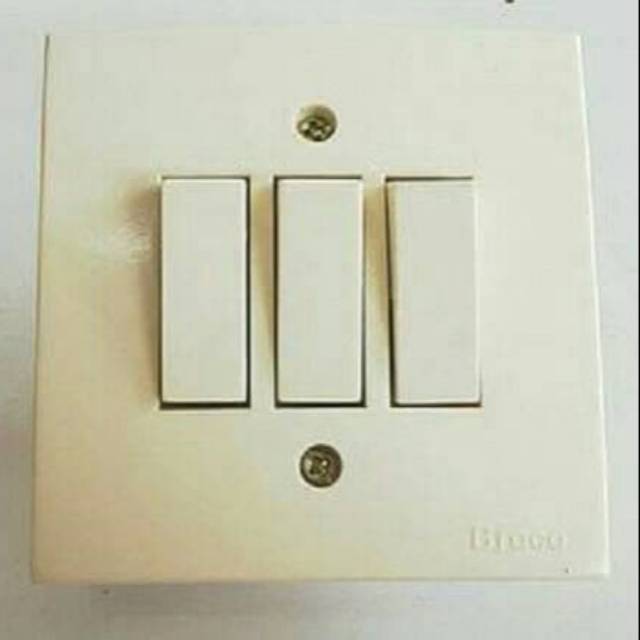 SAKLAR TRIPEL IB broco SAKLAR 3 
Titik