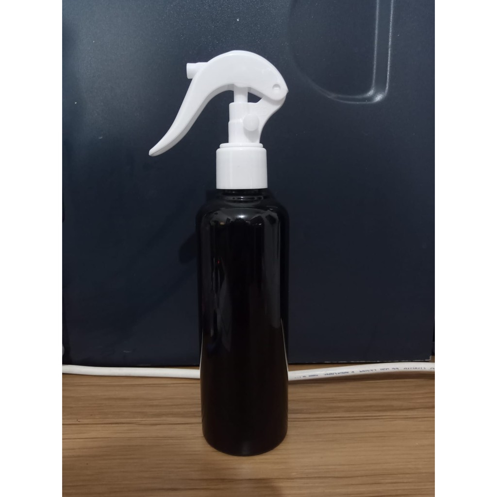 Botol Plastik PET 250ml BR Hitam Tutup Spray Trigger Bebek Semprot