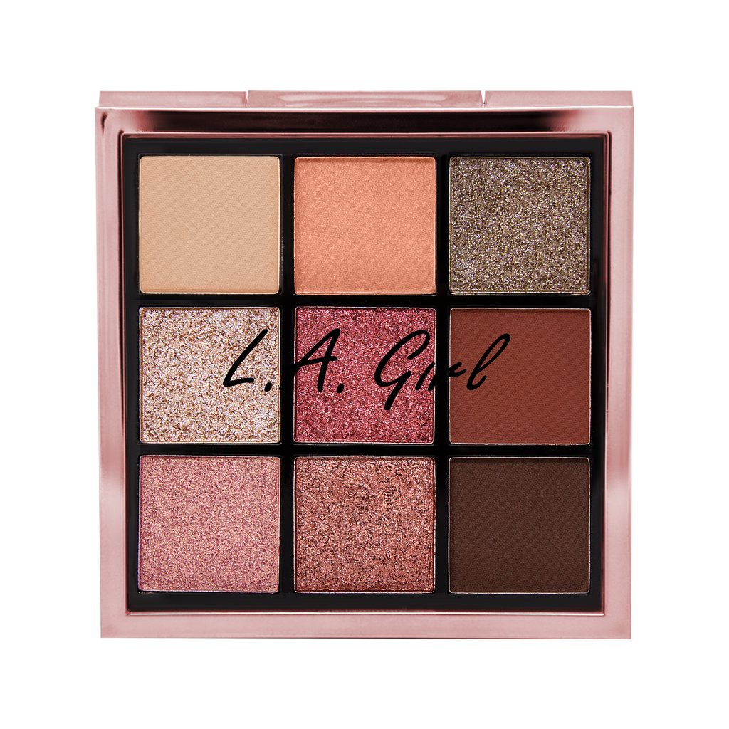 L.A GIRL  KEEP IT PLAYFUL EYESHADOW PALETTE