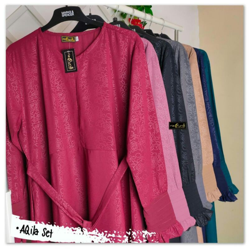 Gamis Aqila Embos Rizquna Hijab size XL