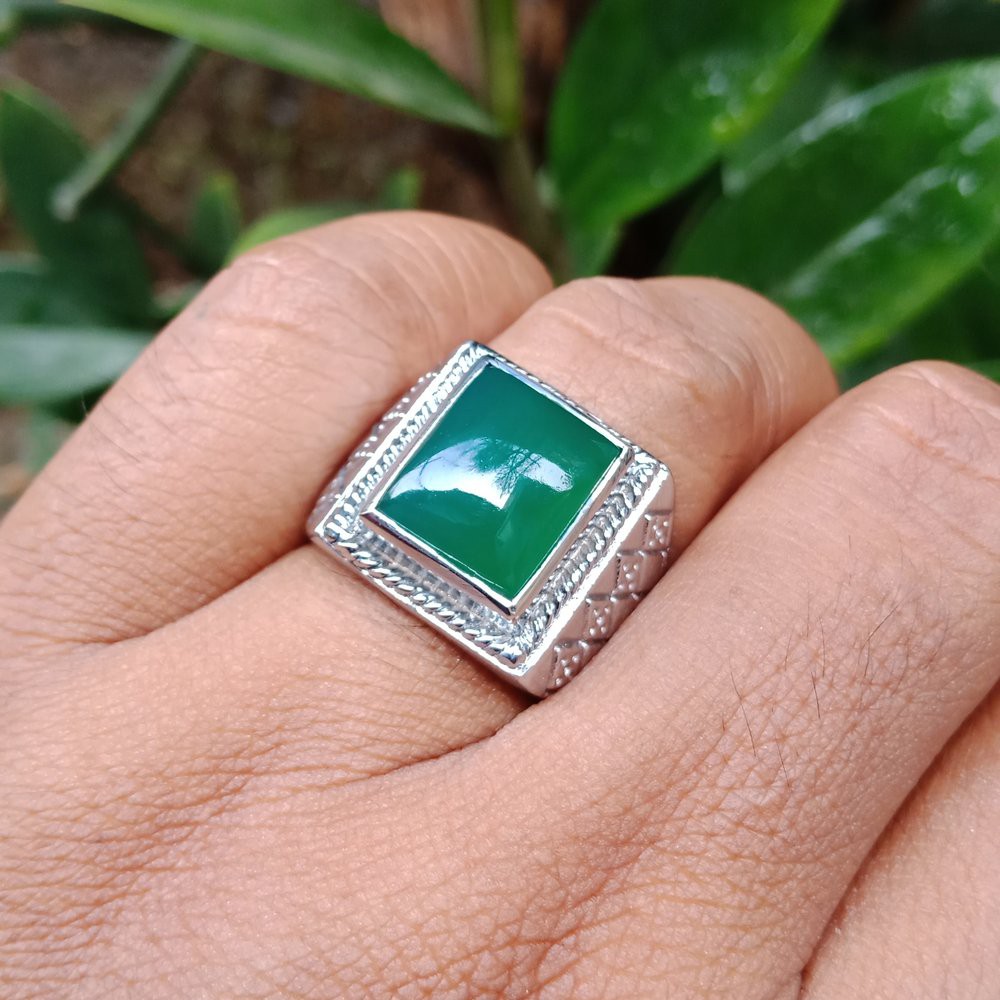 CINCIN BATU GREEN CHALCEDONY RING KOTAK MEWAH