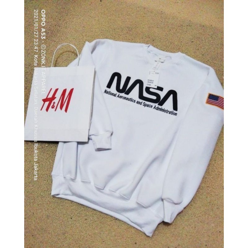 

CREWNECK NASA H&M FREE PAPERBAG