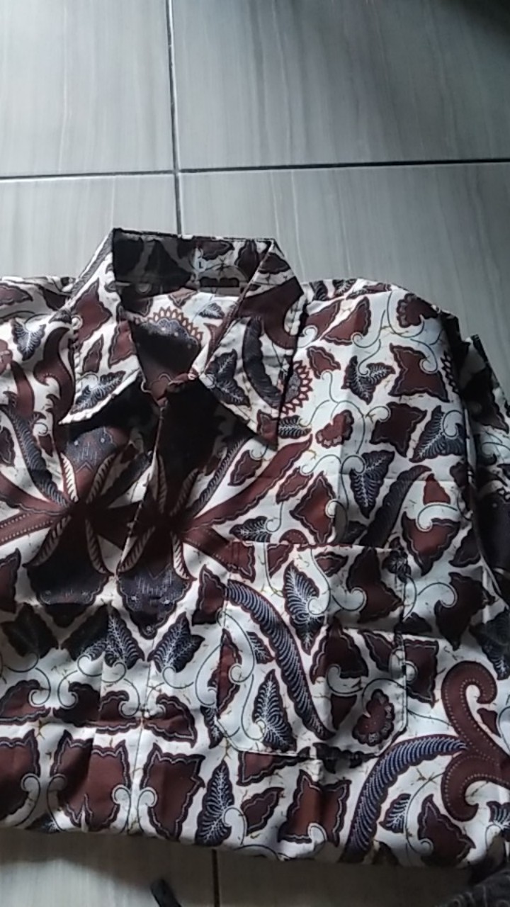 Batik Kalongan | Kemeja Batik Kantor Lengan Pendek Unggul Jaya