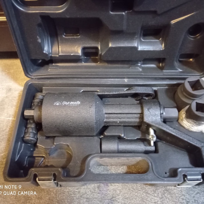 IOP | kunci roda 21-41 tjap mata labor saving wrench