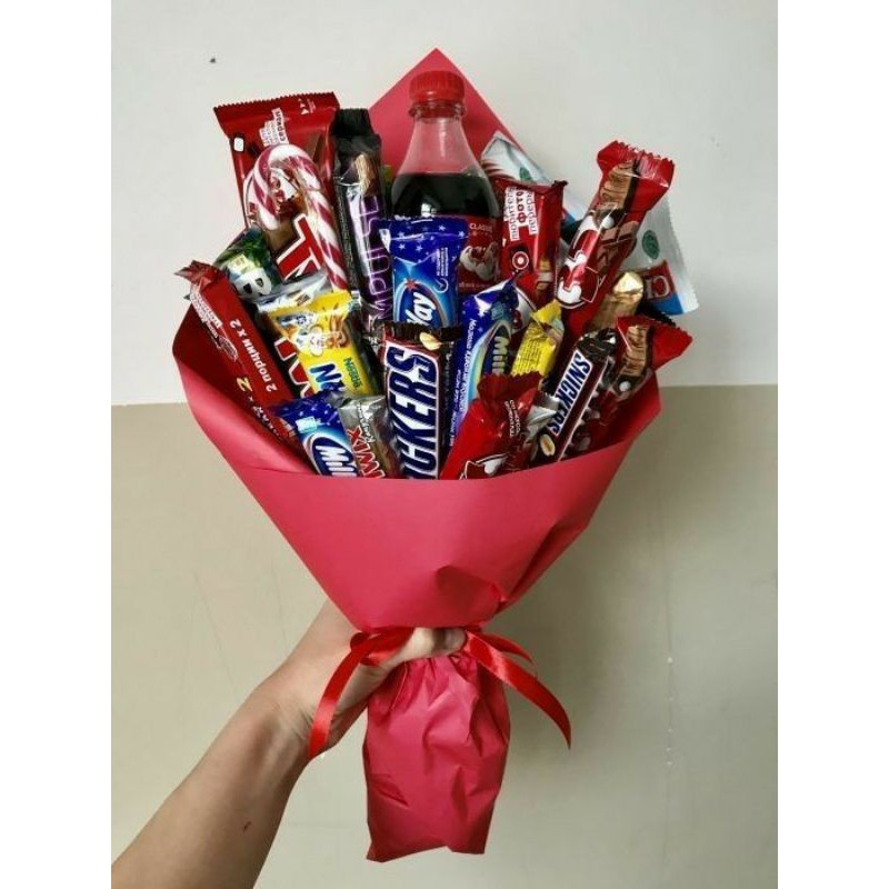 

BUCKET WISUDA ULANG TAHUN (MAKANAN)